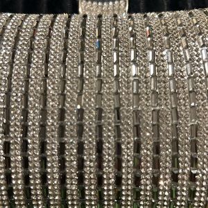 NWT Crystal Clutch Purse*stunning sparkle $40 *WILL SHIP FOR A FEE